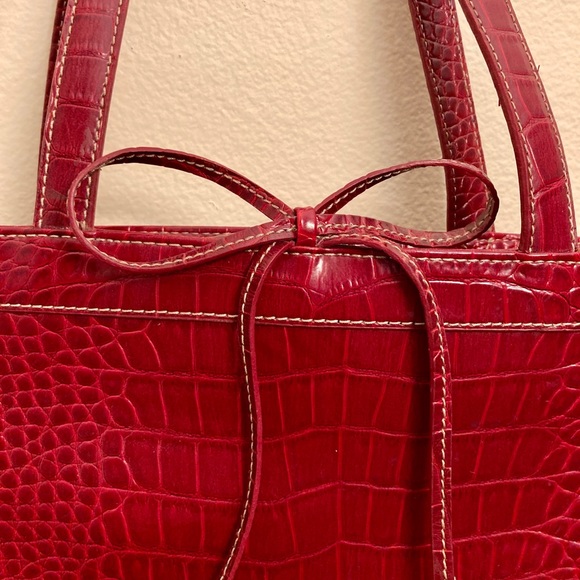 Liz Claiborne Red Snakeskin Laptop Bag - Picture 6 of 6